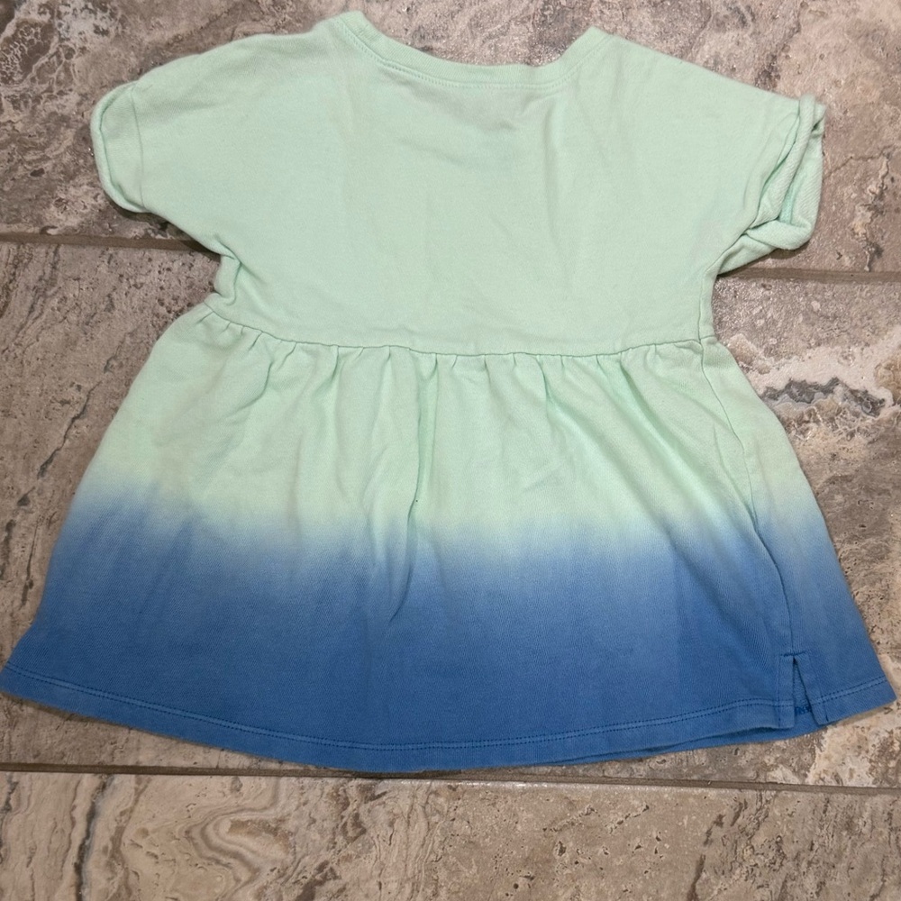 Used Size 4T old Navy Mint and Blue Ombre  Drews